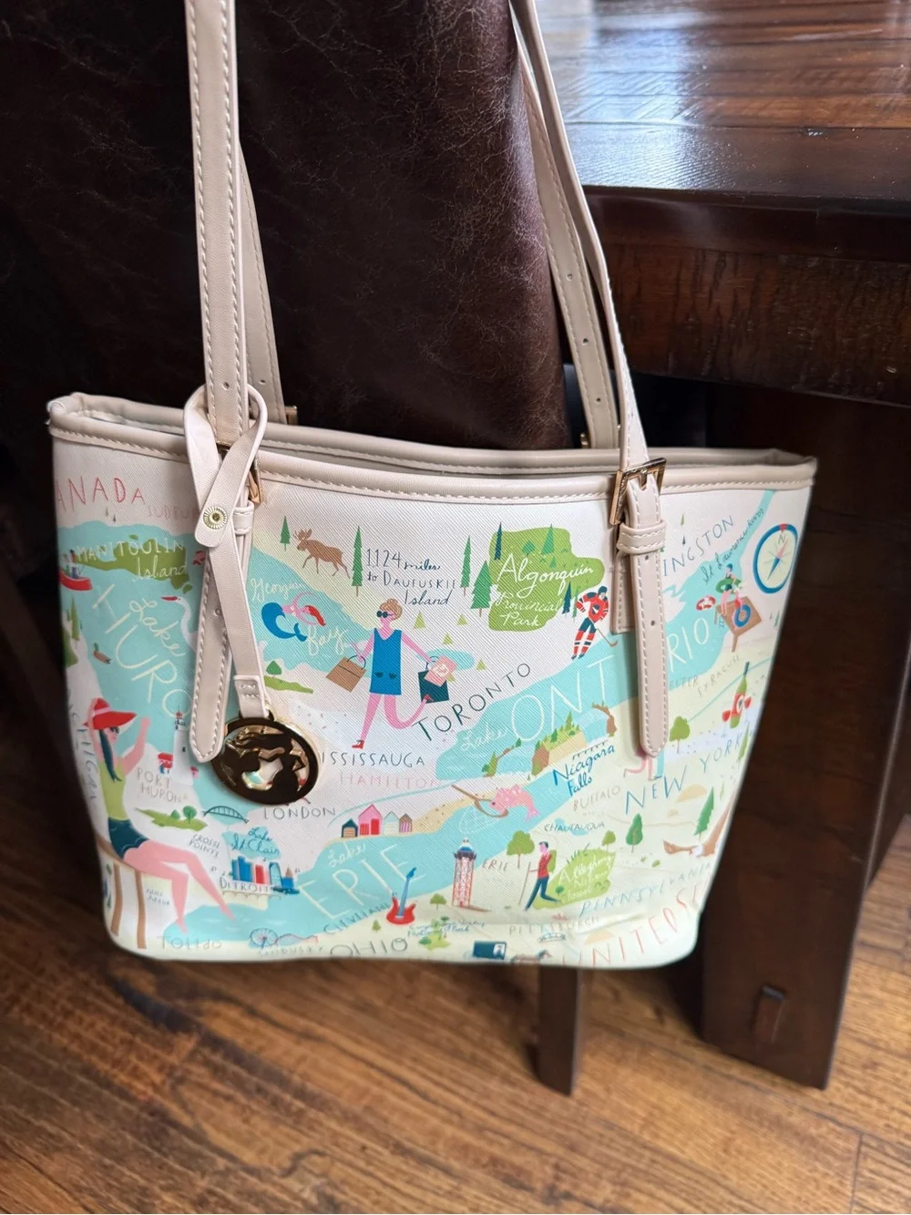 Spartina 449 Great Lakes Tote bag-New without tag!